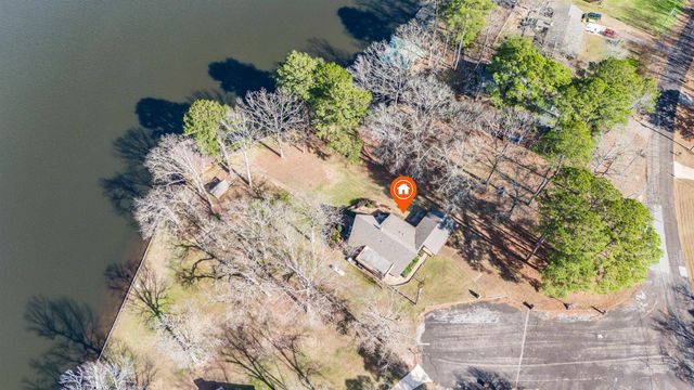 816 Shadowood Dr, Marshall, TX 75672