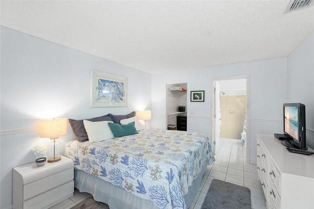 3634 59TH AVENUE W, Bradenton, FL 34210