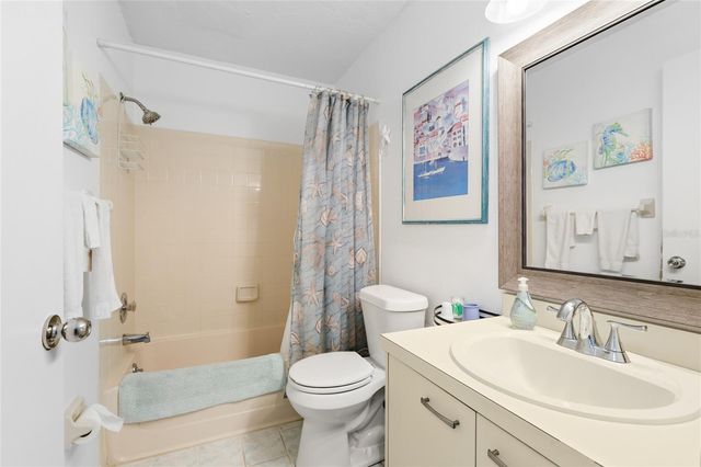3634 59TH AVENUE W, Bradenton, FL 34210