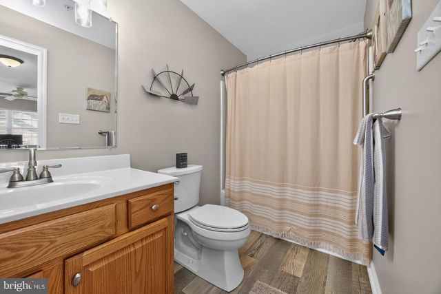 174 WATERFORD LN, Reading, PA 19606