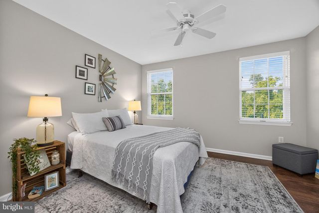 174 WATERFORD LN, Reading, PA 19606