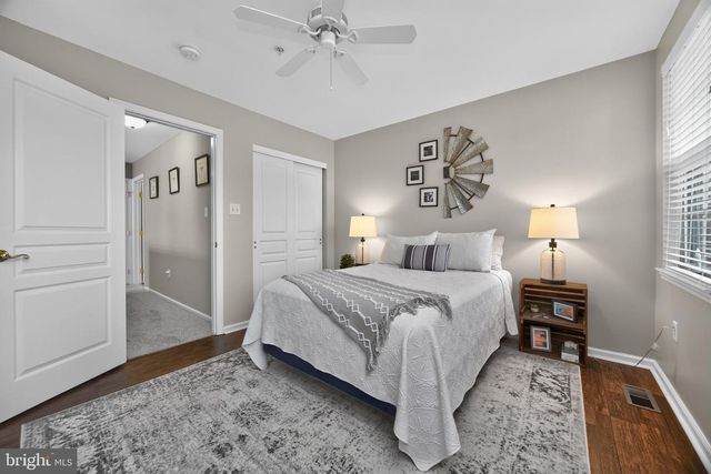 174 WATERFORD LN, Reading, PA 19606