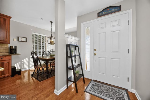 174 WATERFORD LN, Reading, PA 19606
