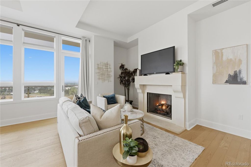 Image 2 of property listing at 5455 Landmark Place 804, Greenwood Village, CO 80111