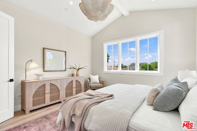 8136 Stewart Avenue, Los Angeles, CA 90045
