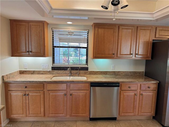 5690 Arvine CIR, Fort Myers, FL 33919