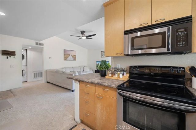 2500 San Gabriel, Corona, CA 92882