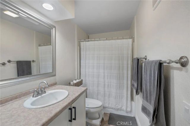 2500 San Gabriel, Corona, CA 92882