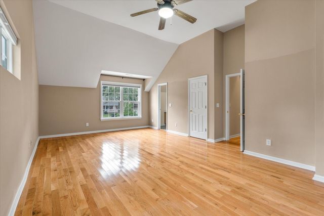 8316 Tyrian Path, North Charleston, SC 29418