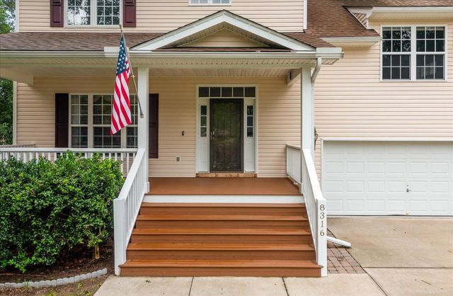 8316 Tyrian Path, North Charleston, SC 29418