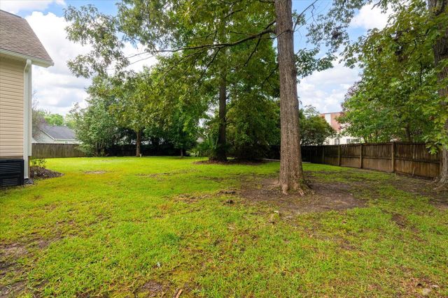 8316 Tyrian Path, North Charleston, SC 29418