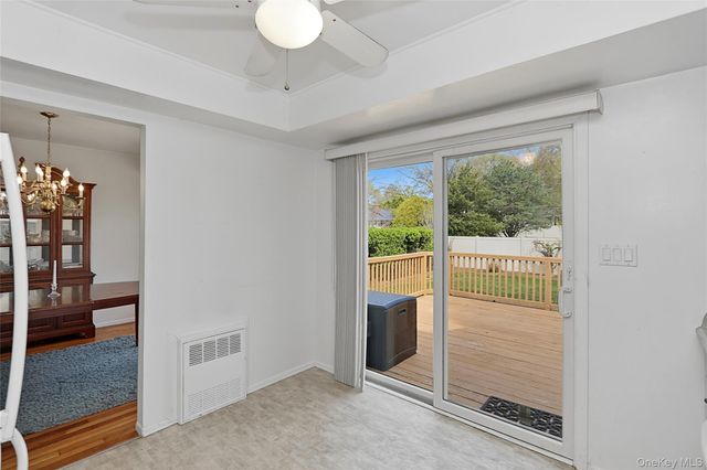 72 Woolsey Avenue, Glen Cove, NY 11542