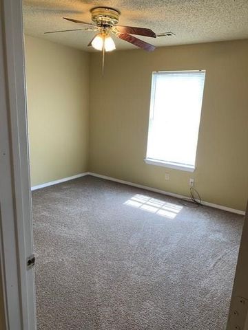 3355 Vassar Street, Fayetteville, AR 72704