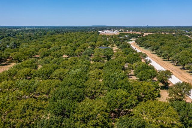 2373 E Landings S, Granbury, TX 76049