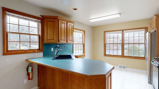 1207 North Drive, Mount Pleasant, MI 48858