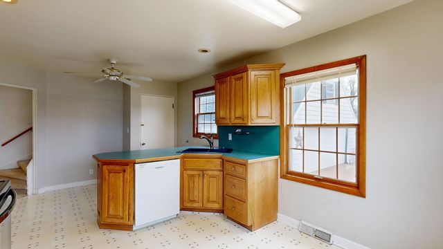 1207 North Drive, Mount Pleasant, MI 48858