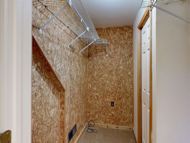 1207 North Drive, Mount Pleasant, MI 48858