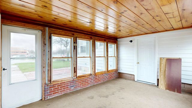 1207 North Drive, Mount Pleasant, MI 48858