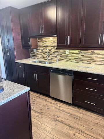 8205 NW 61st Street B111, Tamarac, FL 33321