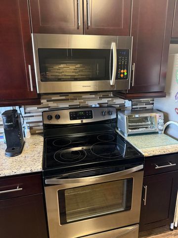 8205 NW 61st Street B111, Tamarac, FL 33321