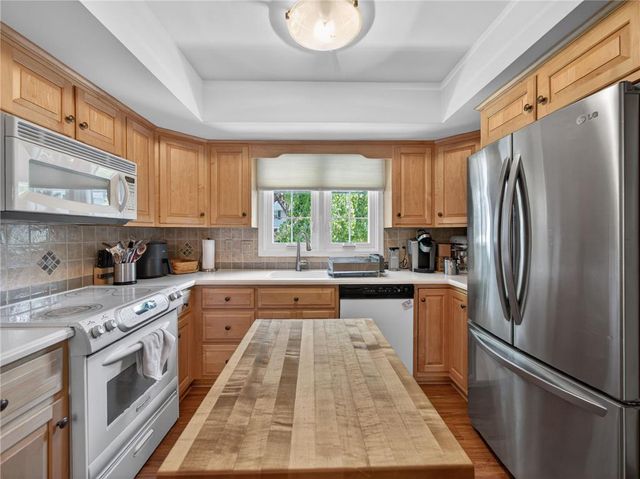 1148 Clearwood Drive, Allentown City, PA 18103