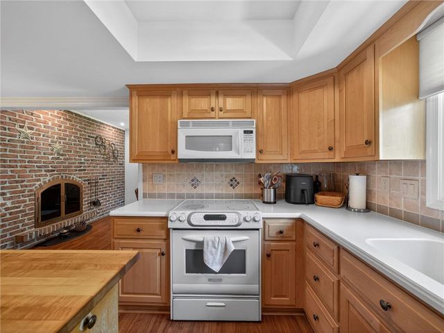 1148 Clearwood Drive, Allentown City, PA 18103