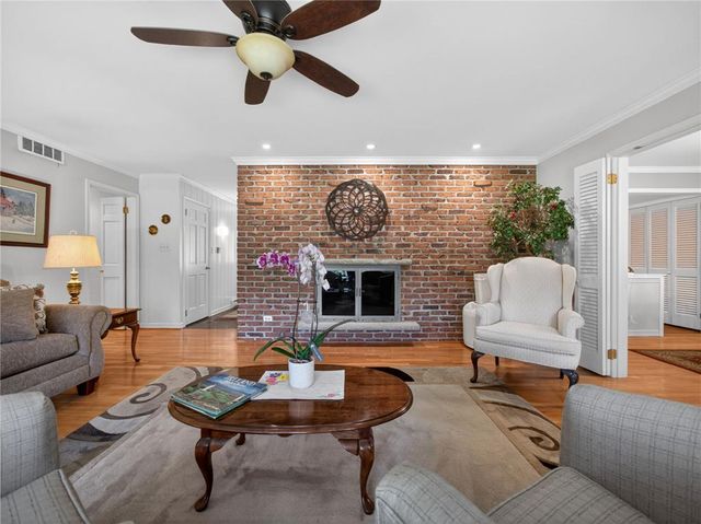 1148 Clearwood Drive, Allentown City, PA 18103