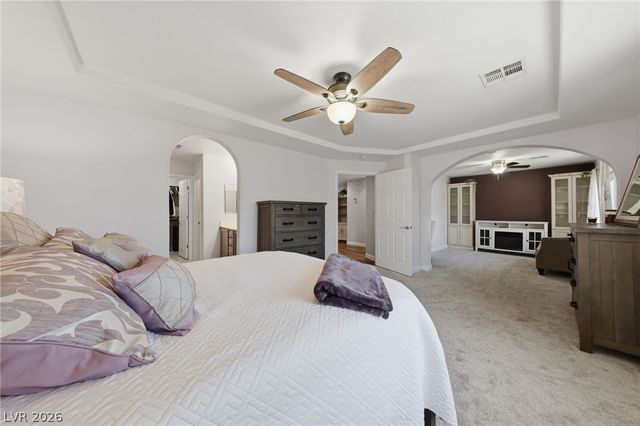 9009 Iron Cactus Avenue, Las Vegas, NV 89148