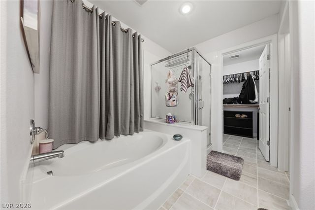 9009 Iron Cactus Avenue, Las Vegas, NV 89148