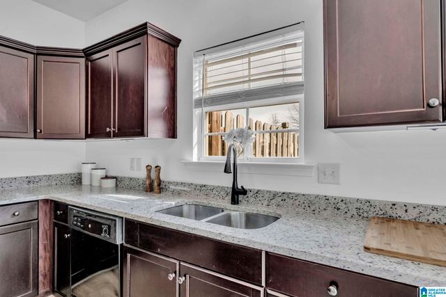 3001 IRIS COURT, Moody, AL 35004