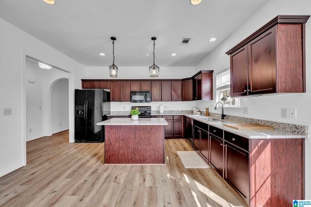 3001 IRIS COURT, Moody, AL 35004