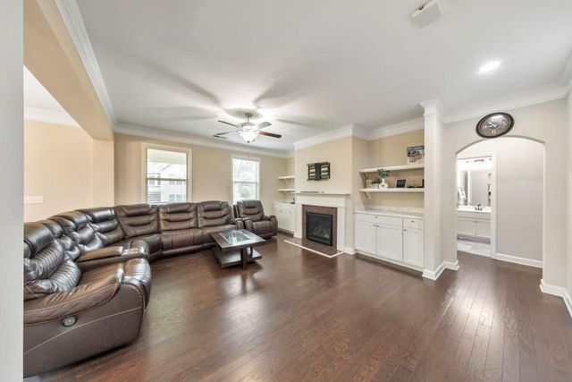 1162 Smithwell Point NW, Kennesaw, GA 30152