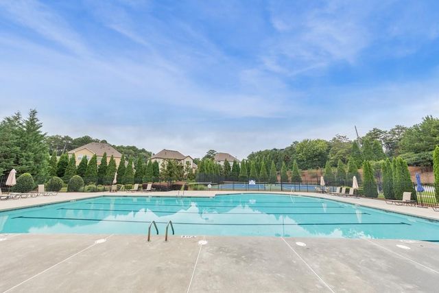 1162 Smithwell Point NW, Kennesaw, GA 30152