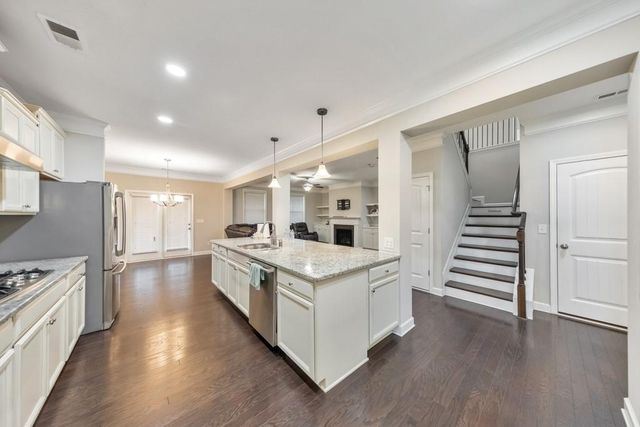 1162 Smithwell Point NW, Kennesaw, GA 30152