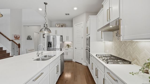 2926 Blenheim, Bulverde, TX 78163