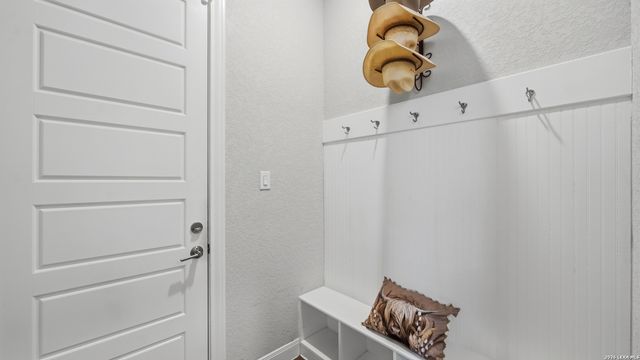 2926 Blenheim, Bulverde, TX 78163