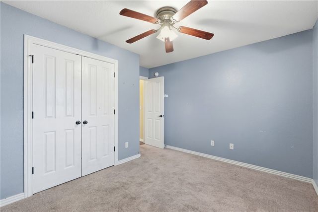 1 Whitstable Drive, Bella Vista, AR 72714