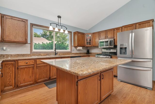 20408 S Grand Prairie Lane, Frankfort, IL 60423