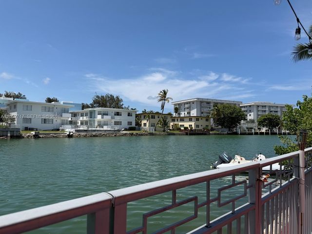 1239 Marseille Drive 2, Miami Beach, FL 33141