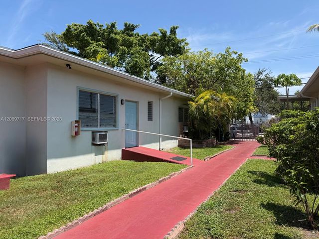 1239 Marseille Drive 2, Miami Beach, FL 33141