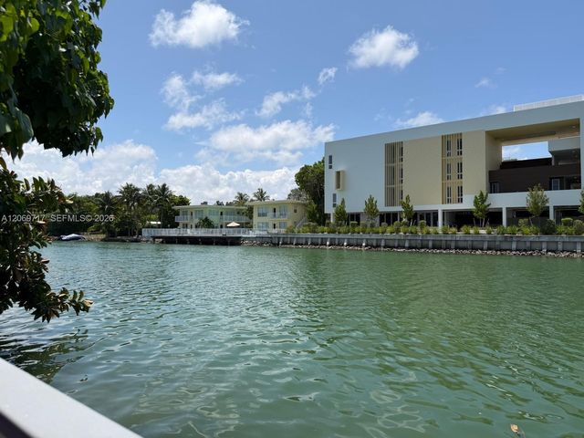 1239 Marseille Drive 2, Miami Beach, FL 33141