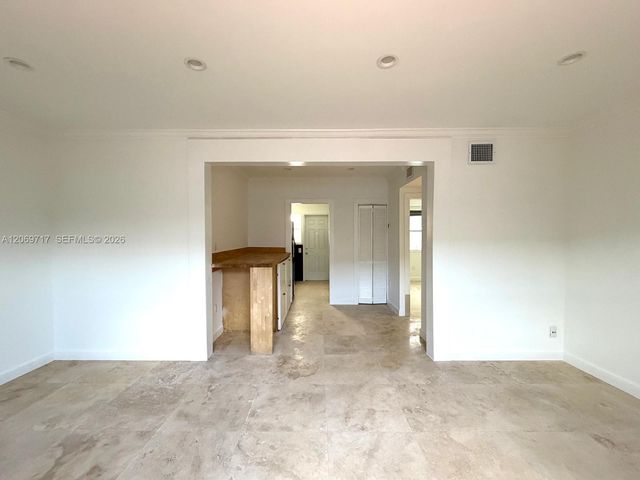 1239 Marseille Drive 2, Miami Beach, FL 33141