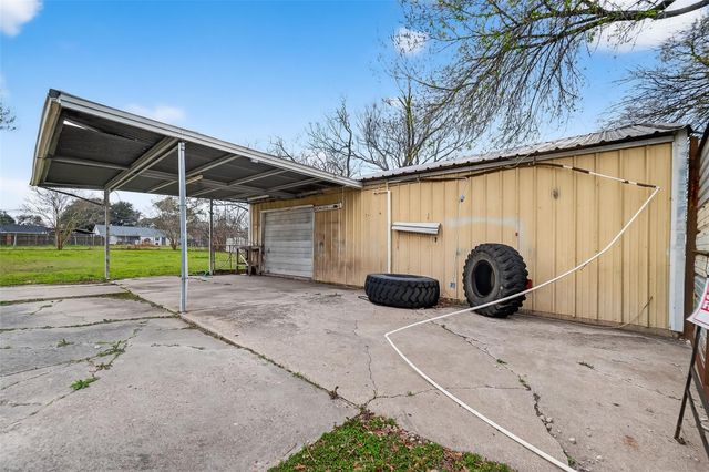 141 Campbell Avenue, Pasadena, TX 77502
