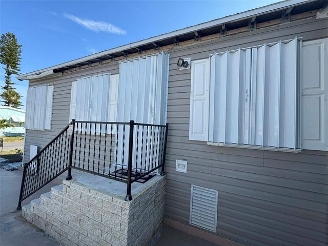 216 COMO DRIVE, Venice, FL 34285