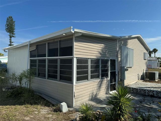 216 COMO DRIVE, Venice, FL 34285