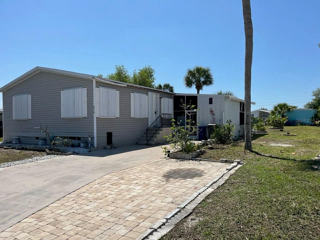 216 COMO DRIVE, Venice, FL 34285