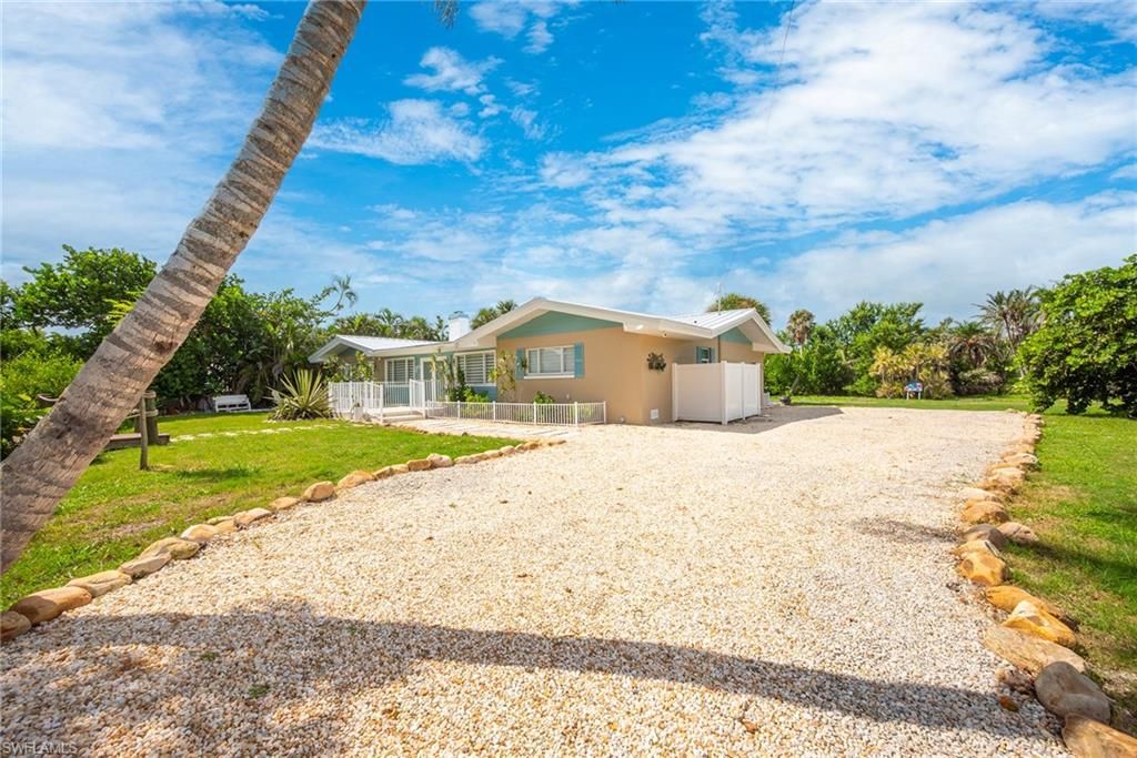 5885 Pine Tree DR, SANIBEL, FL 33957 — exterior