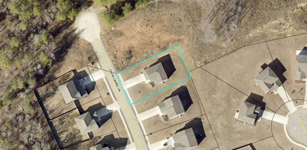 170 Fresh Laurel Lane, Locust Grove, GA 30248