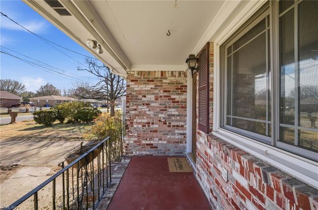 1601 Wood AVE, Chesapeake, VA 23325