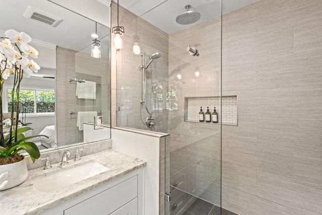 1120 Dufferin Avenue, Burlingame, CA 94010